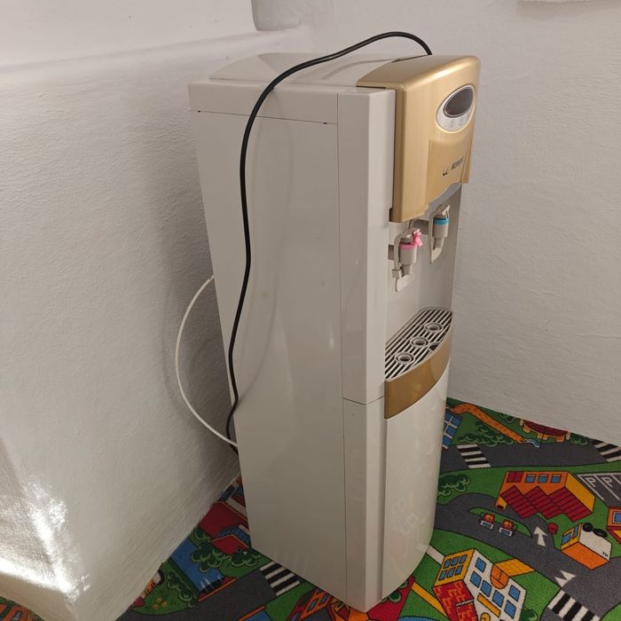 Dozator de apa Waterpia