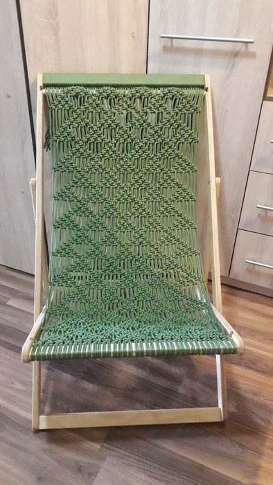 Шезлонг плетеный. Новый.