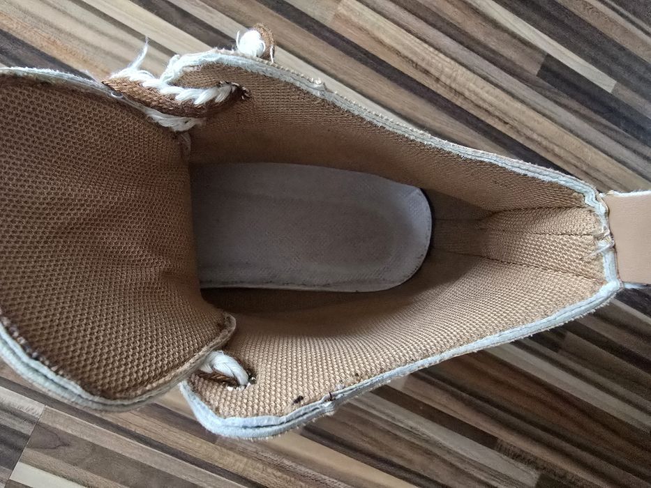 De vanzare sneakers