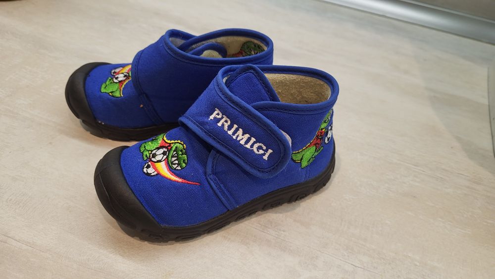 Зимни пантофи Primigi, 24 номер