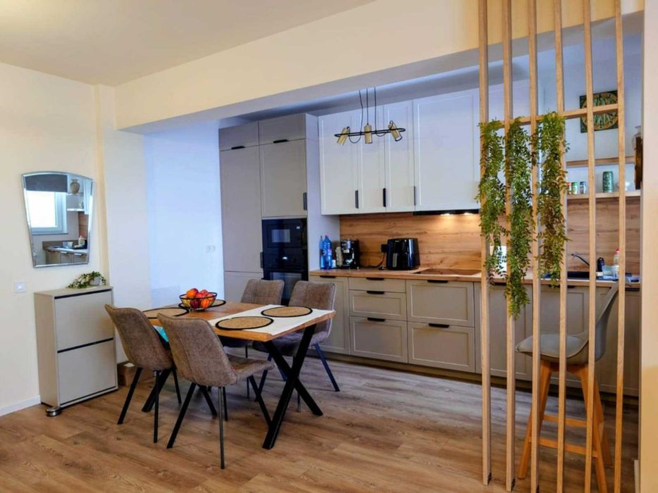 Apartament 2 camere  DE INCHIRIAT