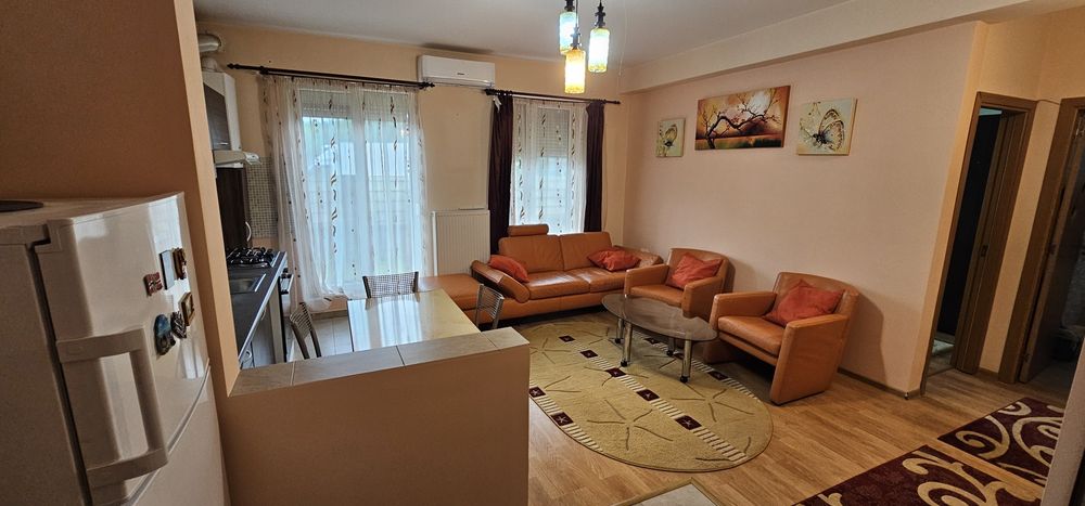 Proprietar inchiriez ap 2 camere Dumbrăvița ,str Varsovia ,mobilat, centrala ,aer conditinat, loc de parcare  in curte cu telecomanda pret 380 €