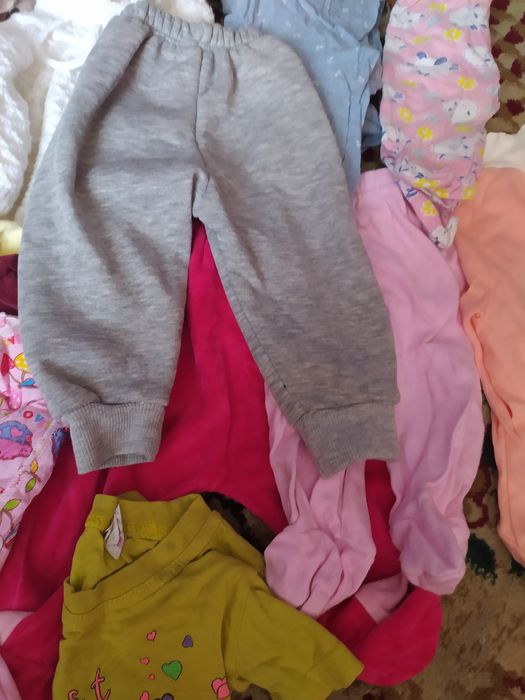 Продам много детской одежды