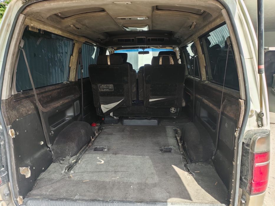 Продам Toyota Hiace