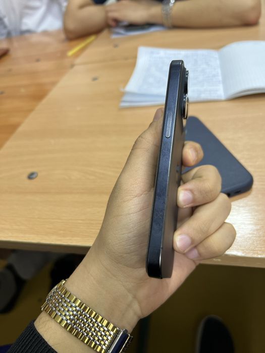 Iphone 15 pro 128 gb 88% ideal