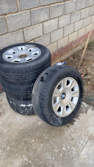 Диск с шинами от BMW