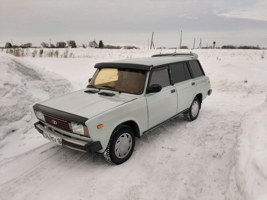 Продам ваз 2104.