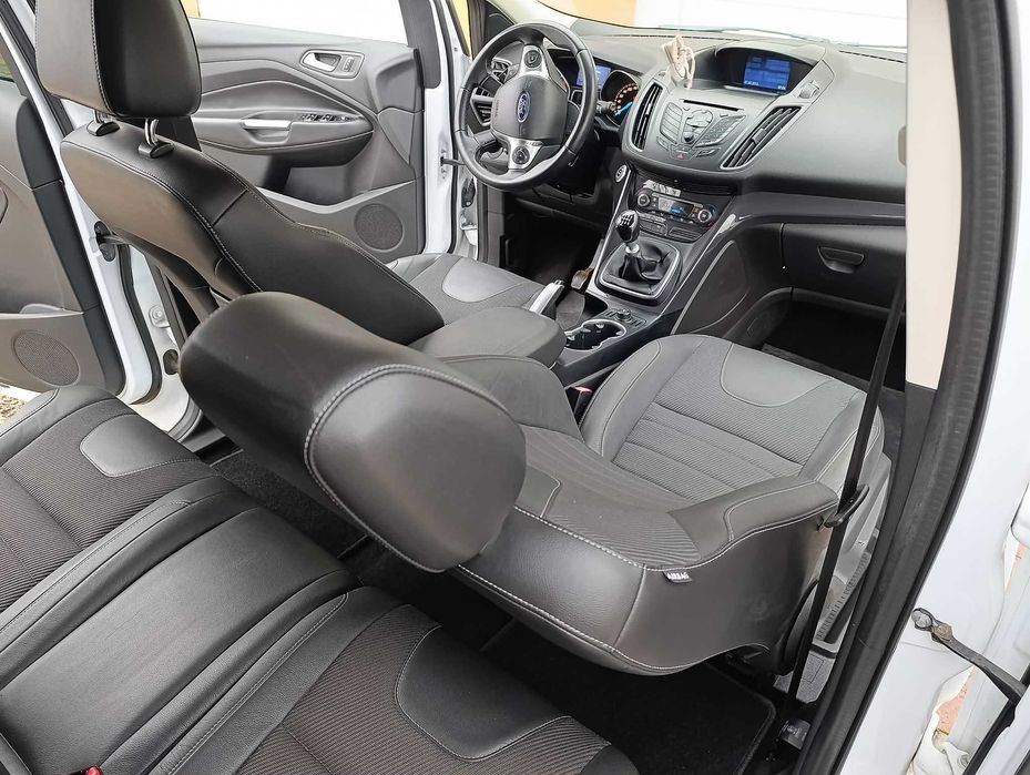 FORD KUGA 2.0 TDCI 140 Cp 2014 Euro 6 Titanium Fara ADBlue Finantare Livrare Gratuita