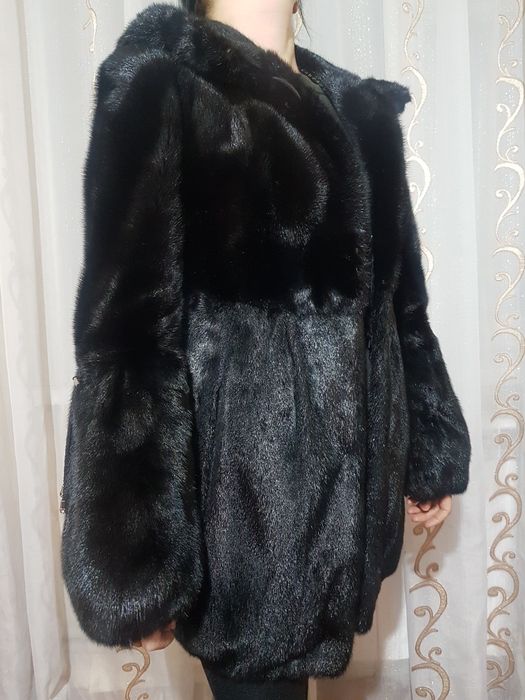 Продам норковую шубку