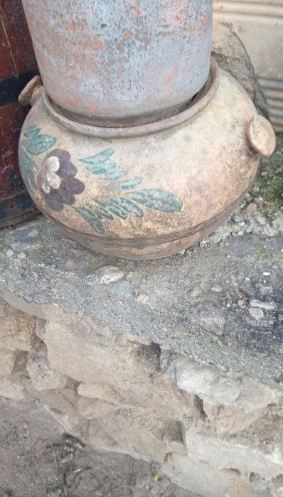 Битови предмети за декорация и ползване