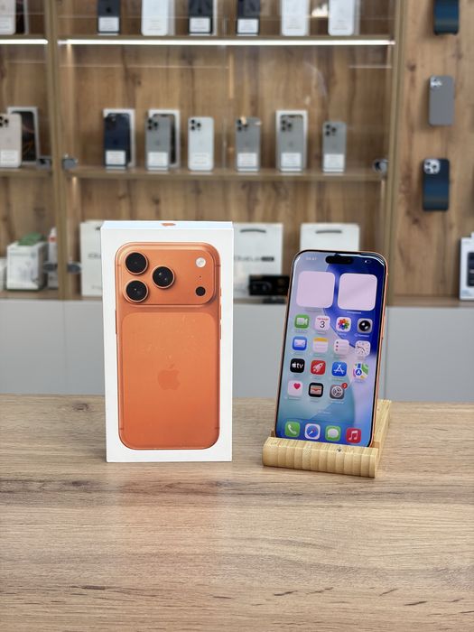 iPhone 17 Pro 256 GB 100% 53-цикл | iStatus Store