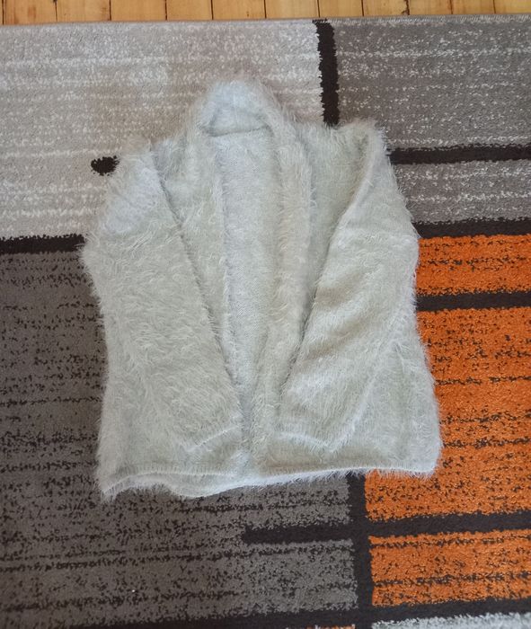 Тениски и жилетки за  момиче OVS,H&M