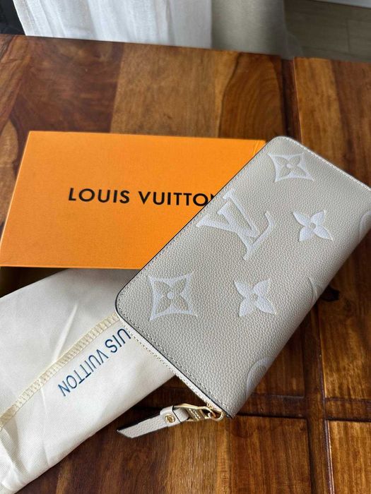 Portofel LV : Louis Vuitton Zippy Wallet – Monogram Empreinte
