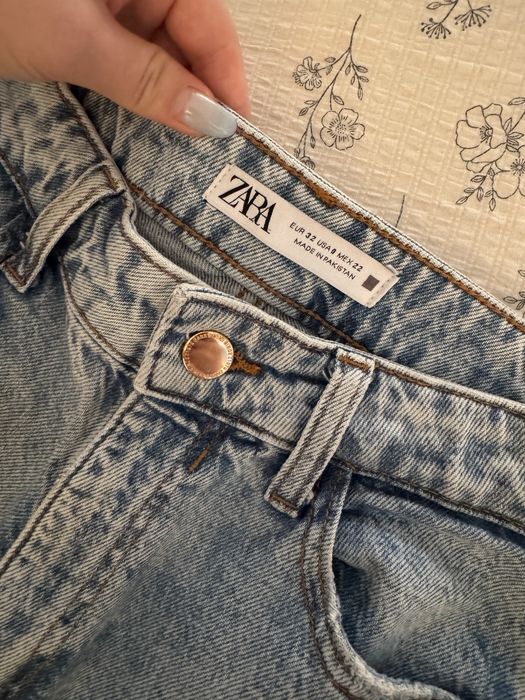 Продам Джинсы Zara