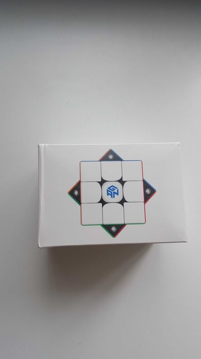 Запечатанный GAN 356X V2!!!