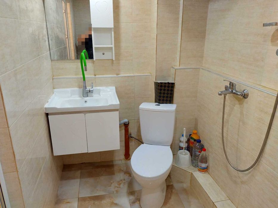 20 кв. м помещение с оборудвана баня, над BILLA 1