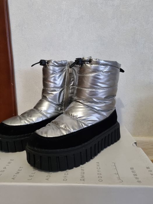 Зимние теплые сапоги