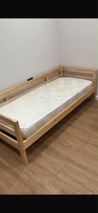 Продам детсккую кровать
