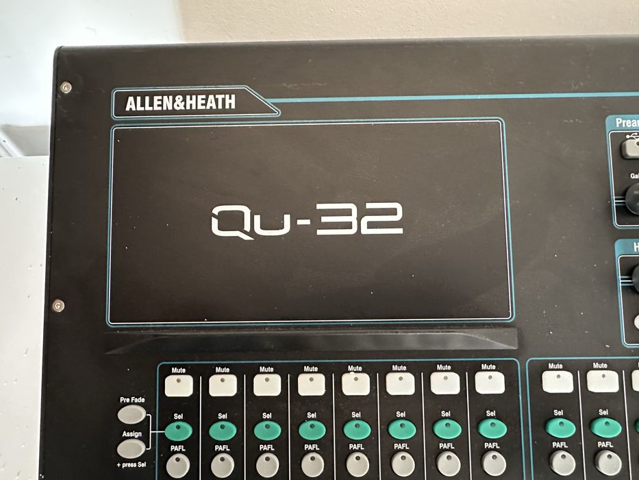 Mixer digital Allen&Heath QU32