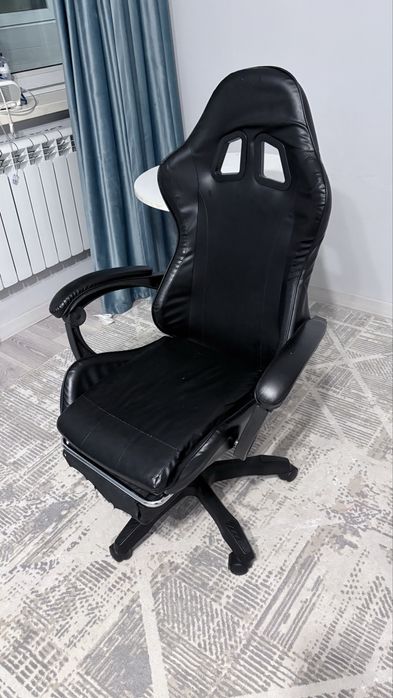 Компьтерное кресло