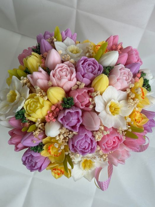 Ароматен букет от  лалета