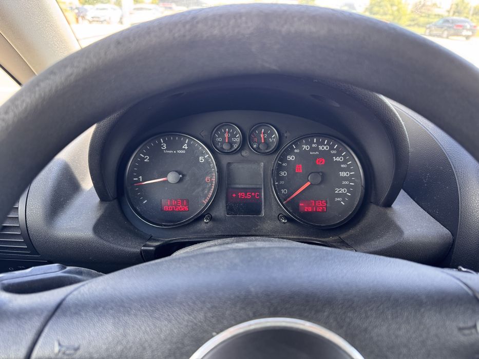 AUDI A2 2001 — imagine 5
