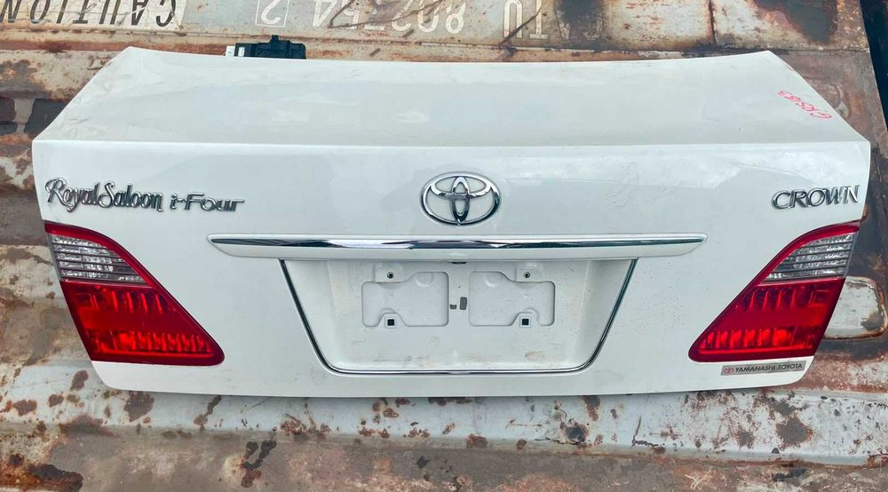 Крышка багажника Toyota Crown 183 кузов 2004 г.в,  из Японии