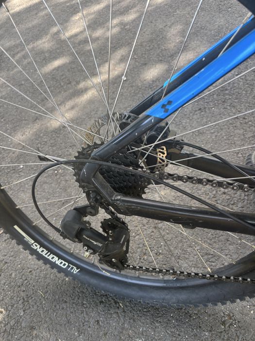 Bicicleta cube aim pro