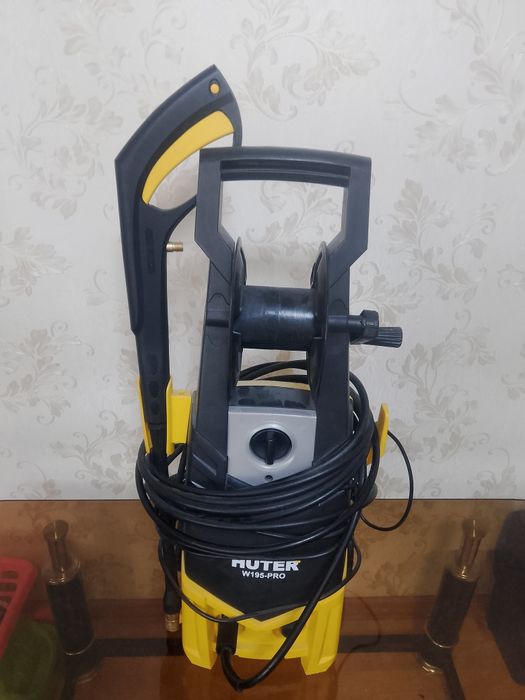 Продам карчер в отличном состоянии