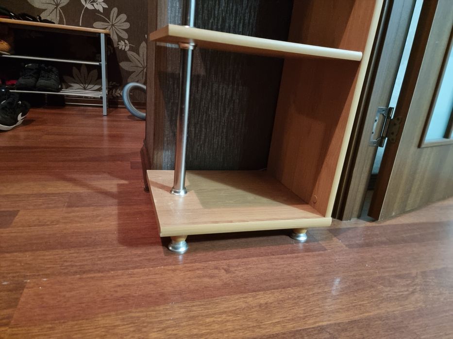 Продам стеллаж срочно