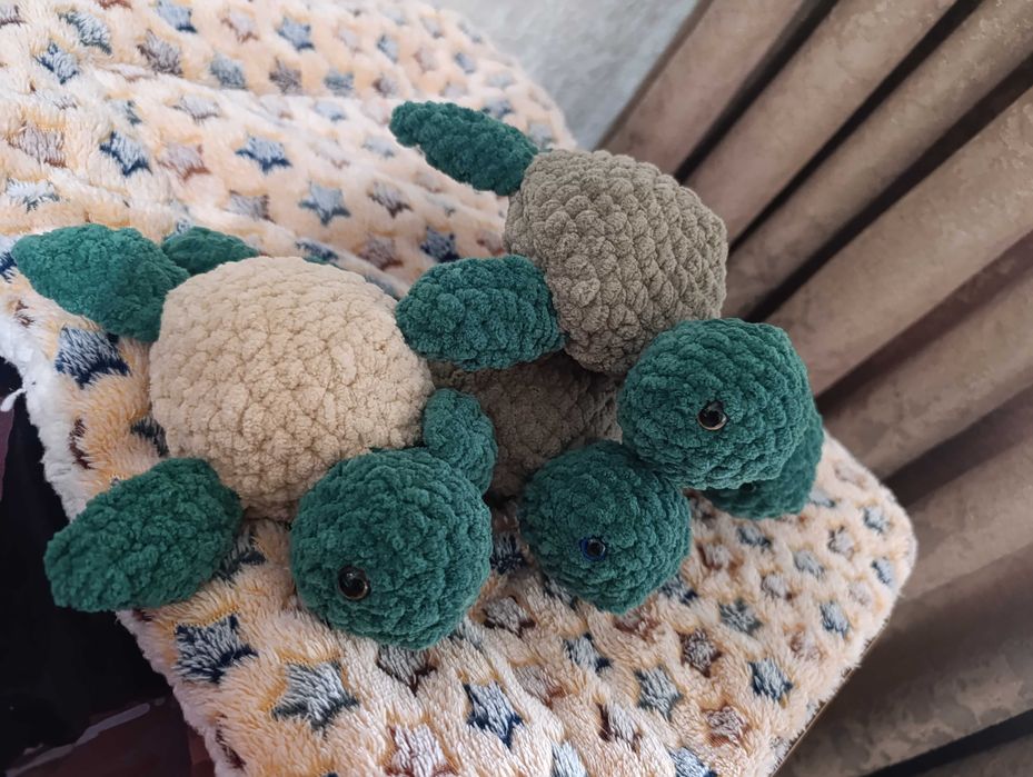 Вязаные игрушки, ручная работа