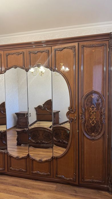 Продам шкаф , Италия