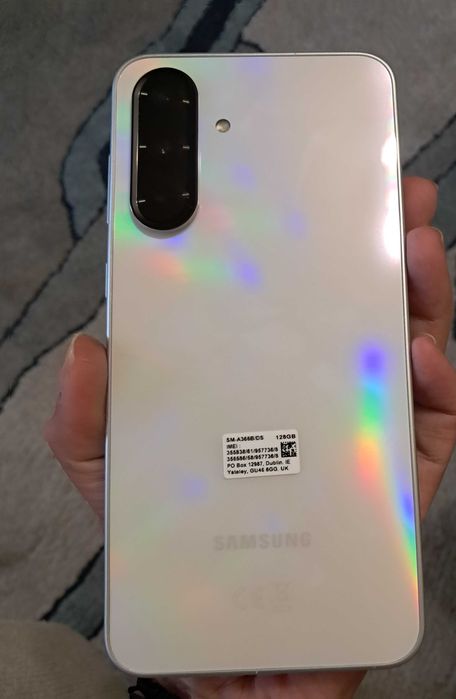 Продавам SAMSUNG GALAXY A36 5G 128/6 LIME 6.70 ", 128 GB, Цена:450лв