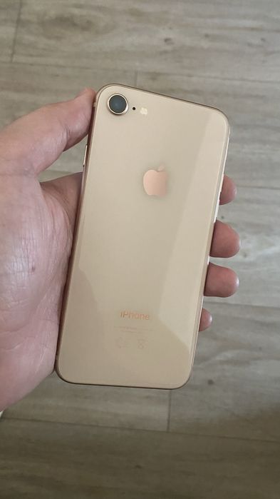 Lot iPhone 8 64GB - Diverse Culori