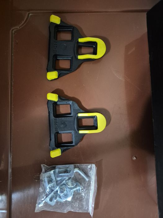 Фикс Intro7tech с контактами