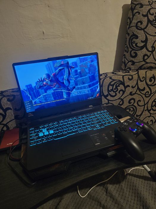 ASUS TUF A15 Ryzen 7 4800H / 16GB RAM / GTX 1650Ti