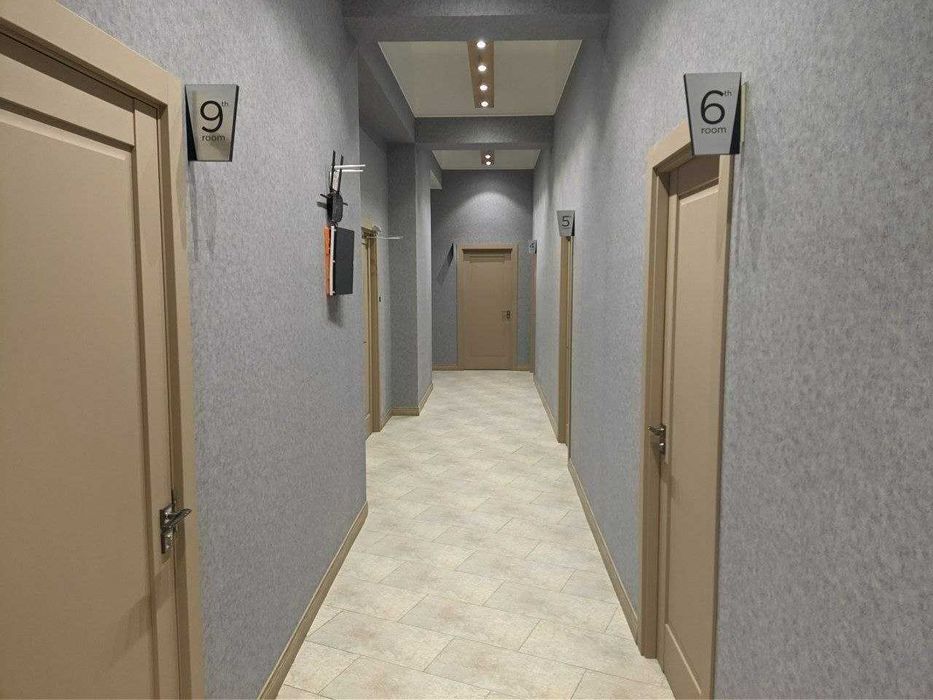 Продается офисное помещение в бизнес центре. 350м2 с ремонтом