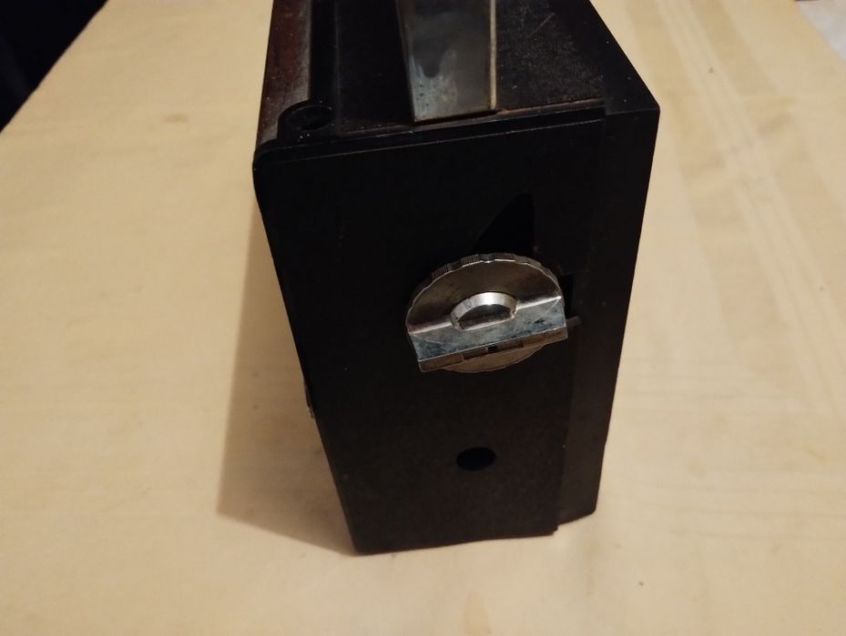 Продавам стар веф