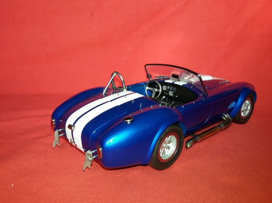 AC Cobra 427