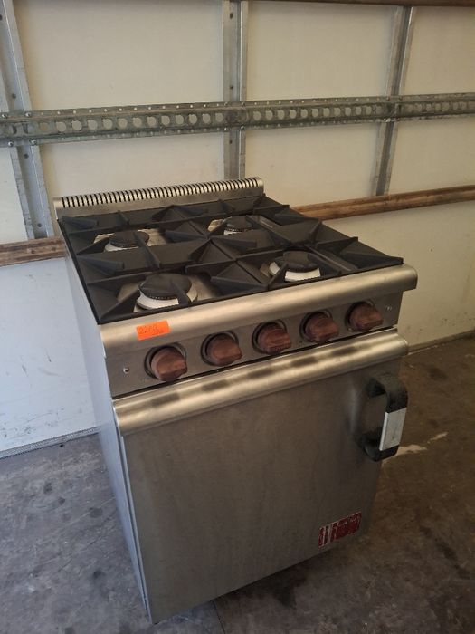 Котлони на газ с фурна на газ FALCON