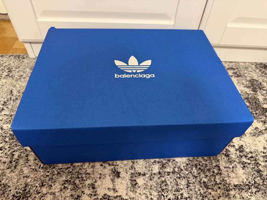 Balenciaga x Adidas speed trainer