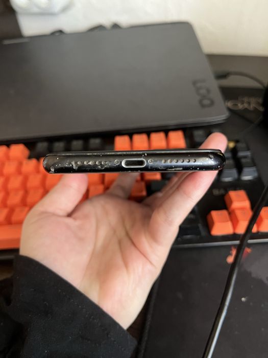 Айфон хр 128гб 75%