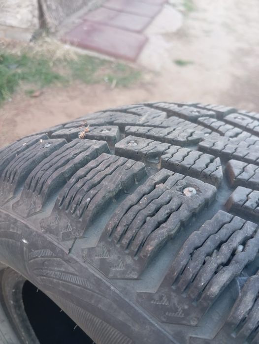 215/60/R16 продам