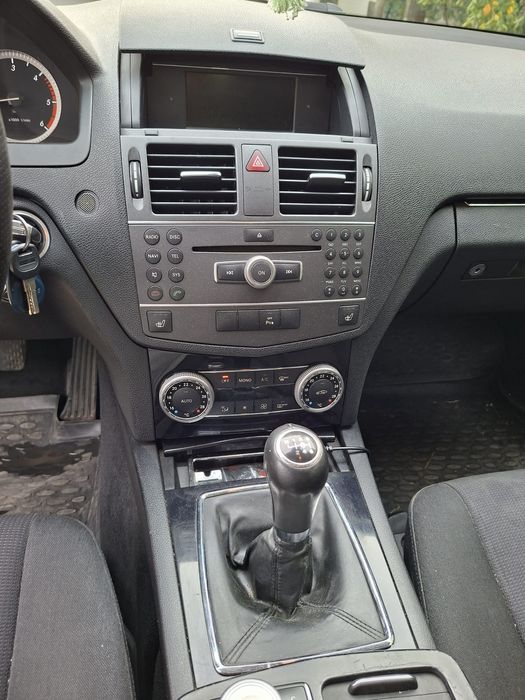 Mercedes Benz C-Class  C220 CDI, 2010, 2.2 diesel