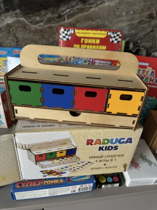 Продам развивающие  игрушки