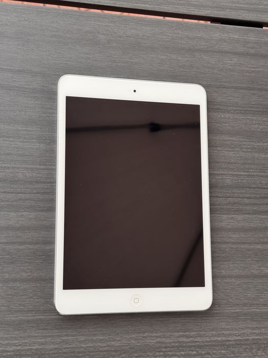 Apple iPad mini 1 A1432 Wi-Fi