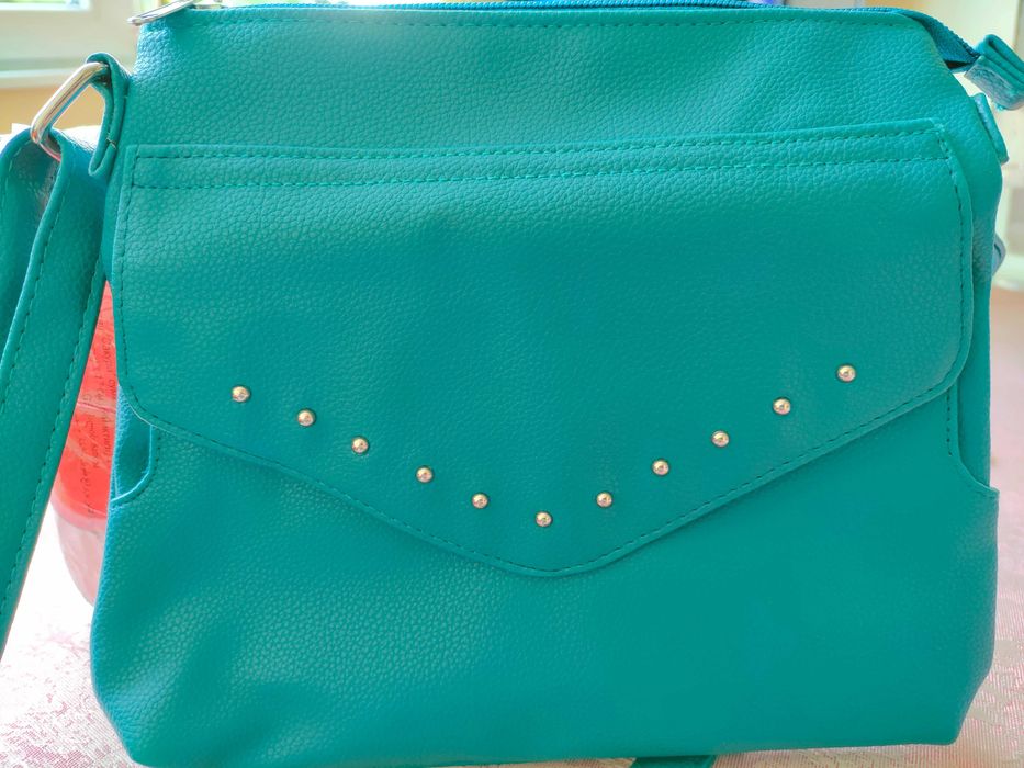 Дамски чанти за повод или ежедневни