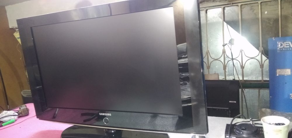 Тв самсунг 32 лсд
