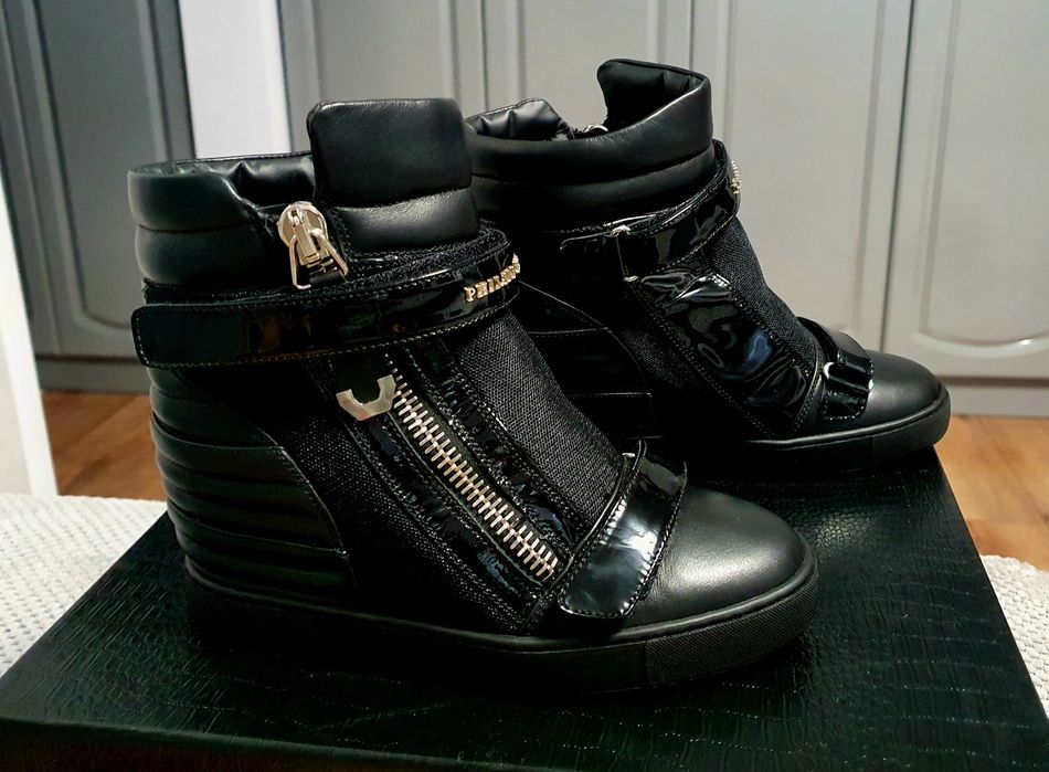 Papuci cu platforma marimea 36/37