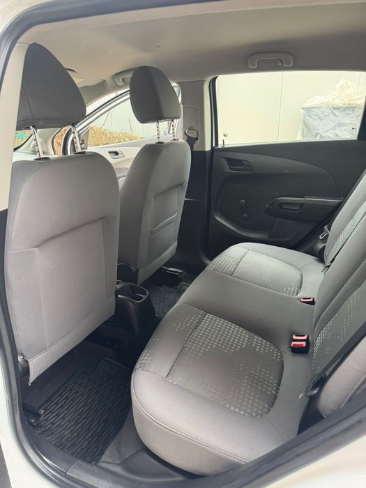 Chevrolet Aveo 2012